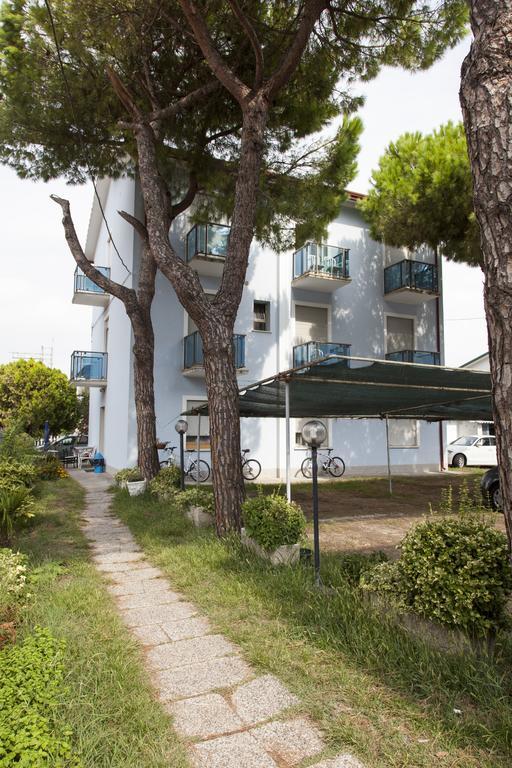 Hotel Edera Lido di Jesolo Exterior photo